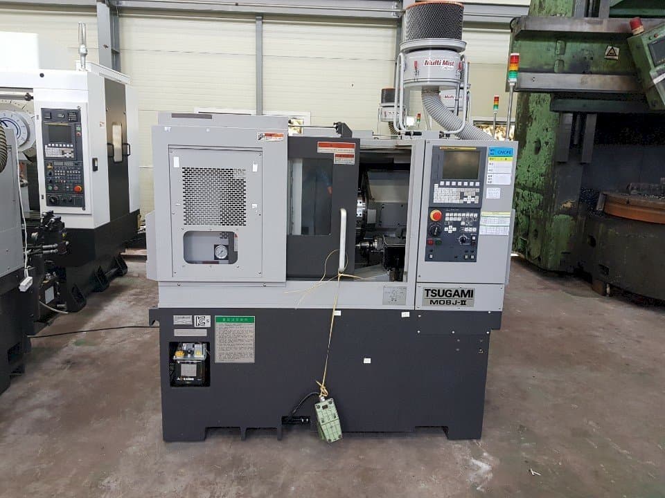 Frontansicht der TSUGAMI M08J-Ⅱ  Maschine