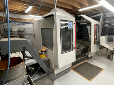 Frontansicht der MAHO MH1200S Maschine