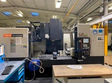 Frontansicht der Mazak MTV 655/60N Maschine