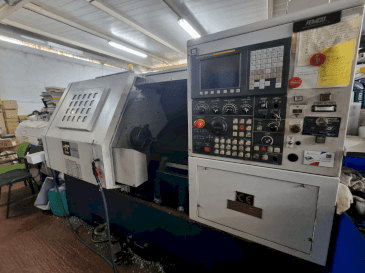 Frontansicht der Tongtai TNL-100 AL  Maschine
