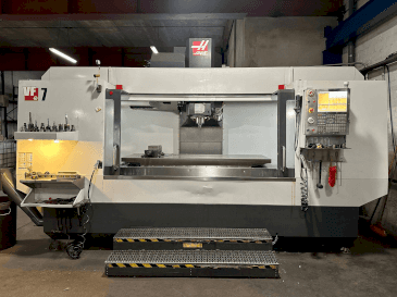 Frontansicht der HAAS VF-7/40  Maschine