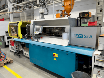 Frontansicht der BOY 55A Maschine