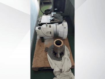 Frontansicht der MICROCUT HBM-4 Maschine