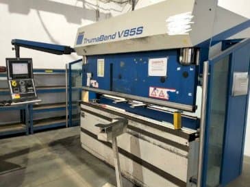 Frontansicht der Trumpf TrumaBend V85S  Maschine