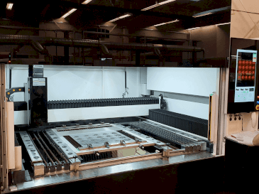 Frontansicht der Bodor i5 (2021) Maschine
