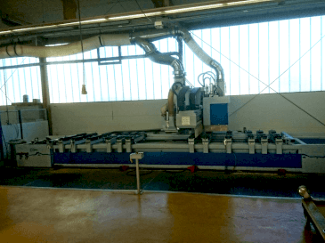 Frontansicht der Weeke Optimat BHC 655 Maschine