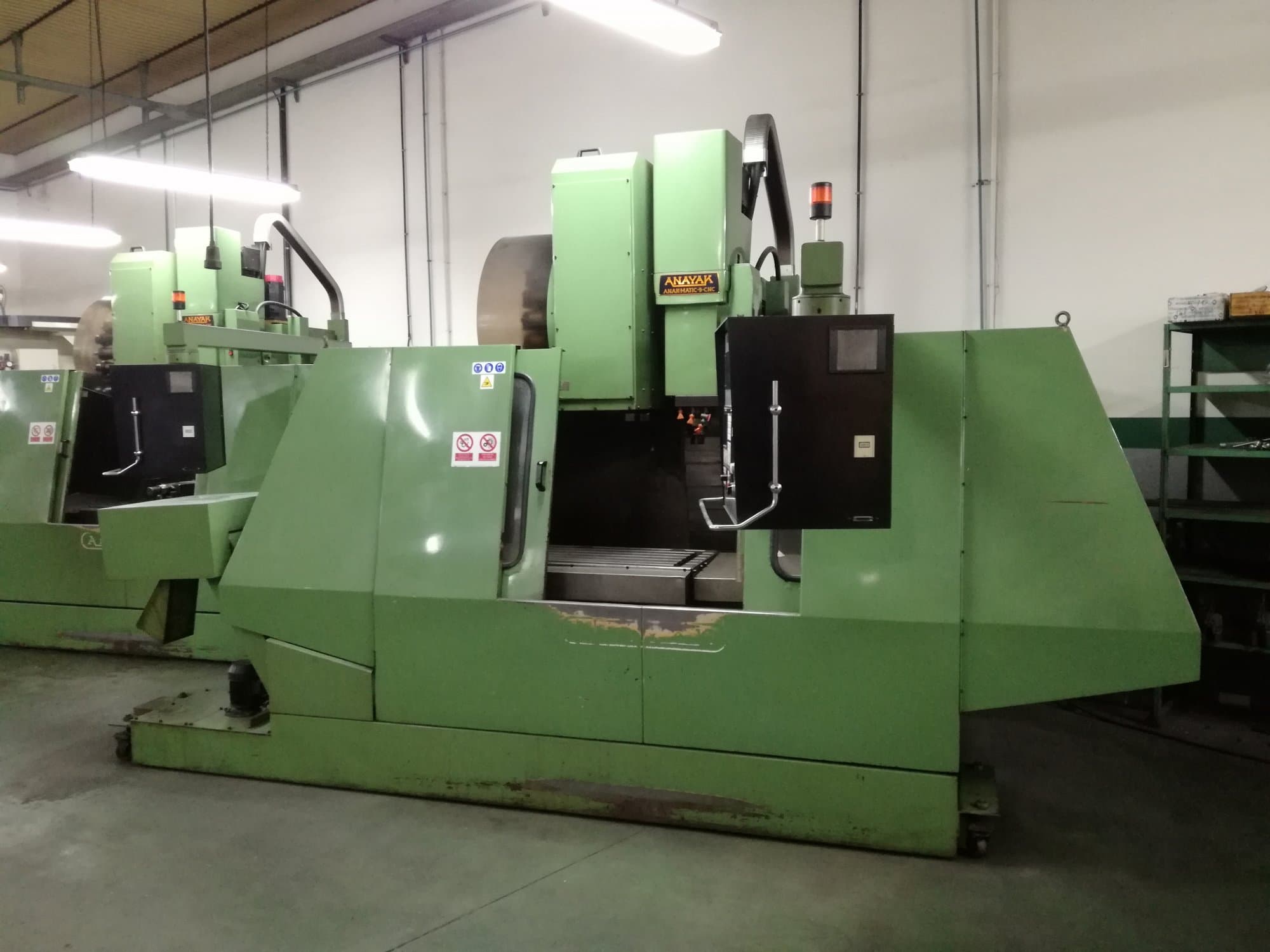 Frontansicht der ANAYAK ANAKMATIC 9 Maschine