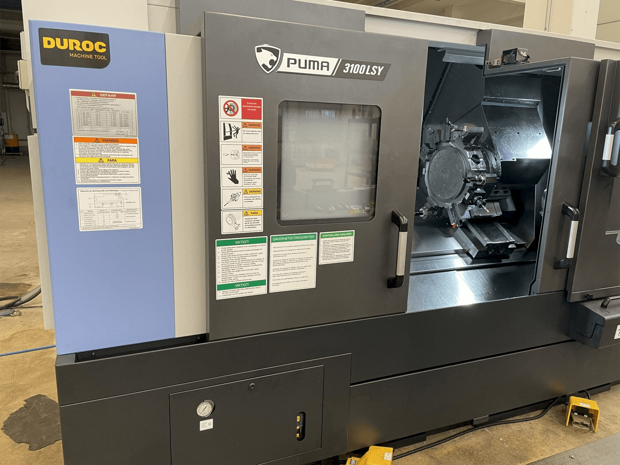 Front view of Doosan Puma machine