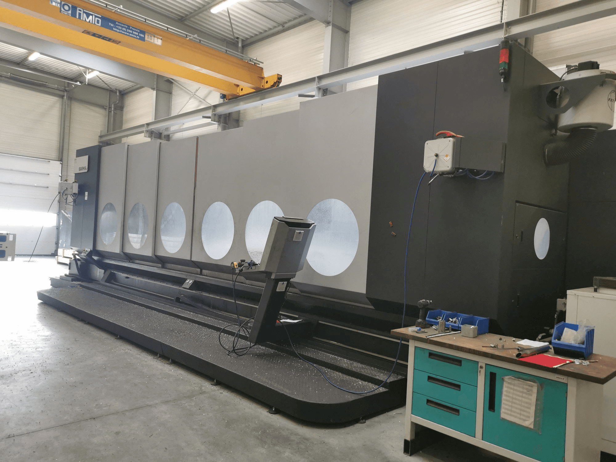 Front view of IBARMIA ZV 58/L7000 EXTREME machine