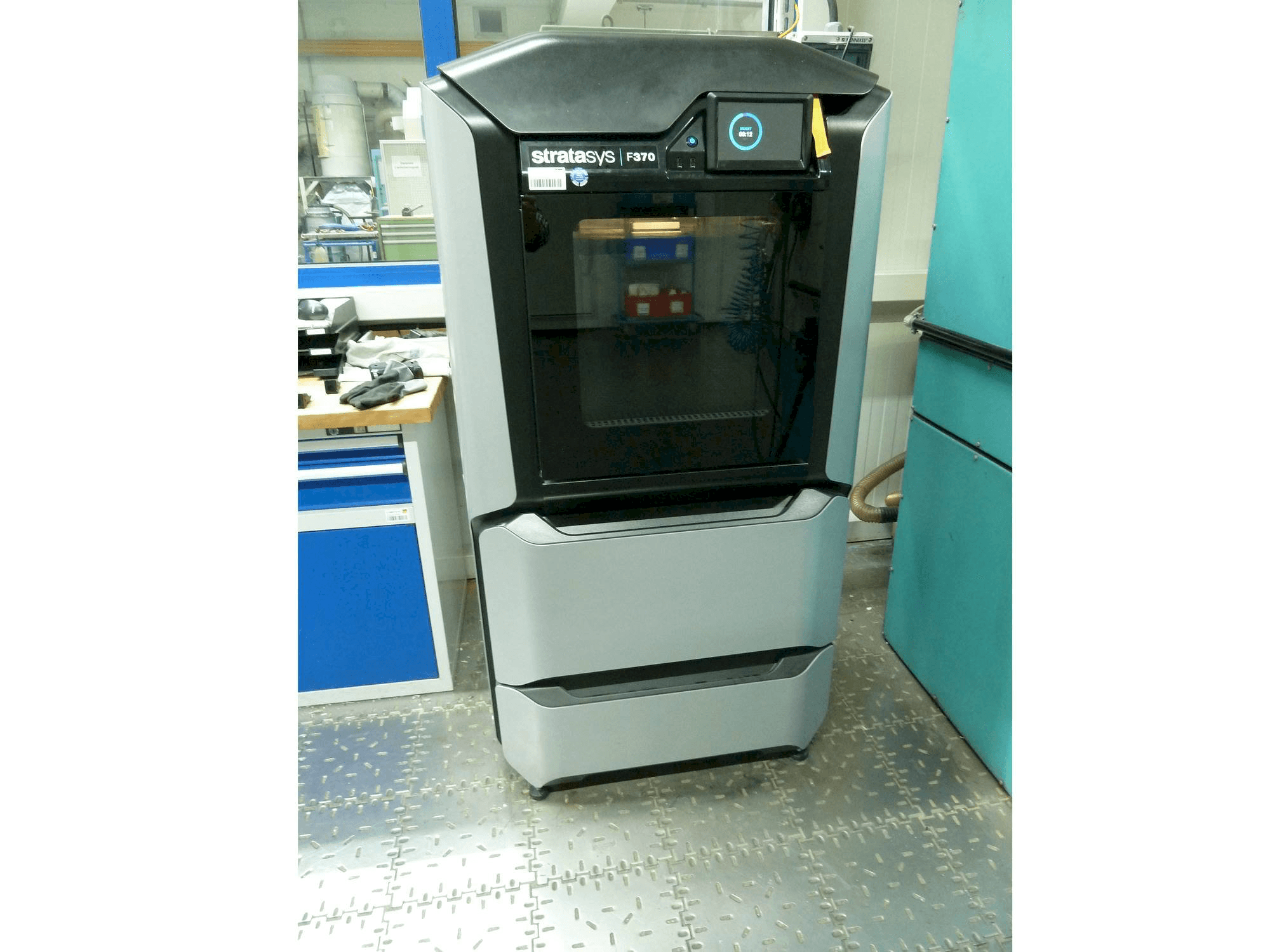 Front view of Stratasys F370 machine