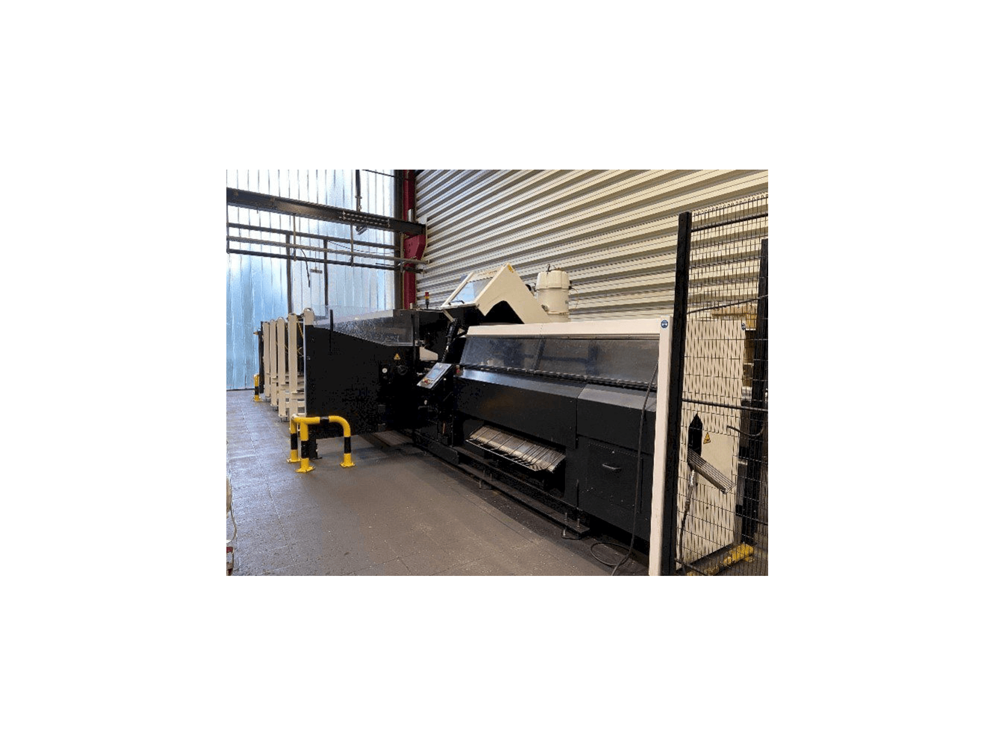 Front view of RSA RASACUT SC 1000 machine