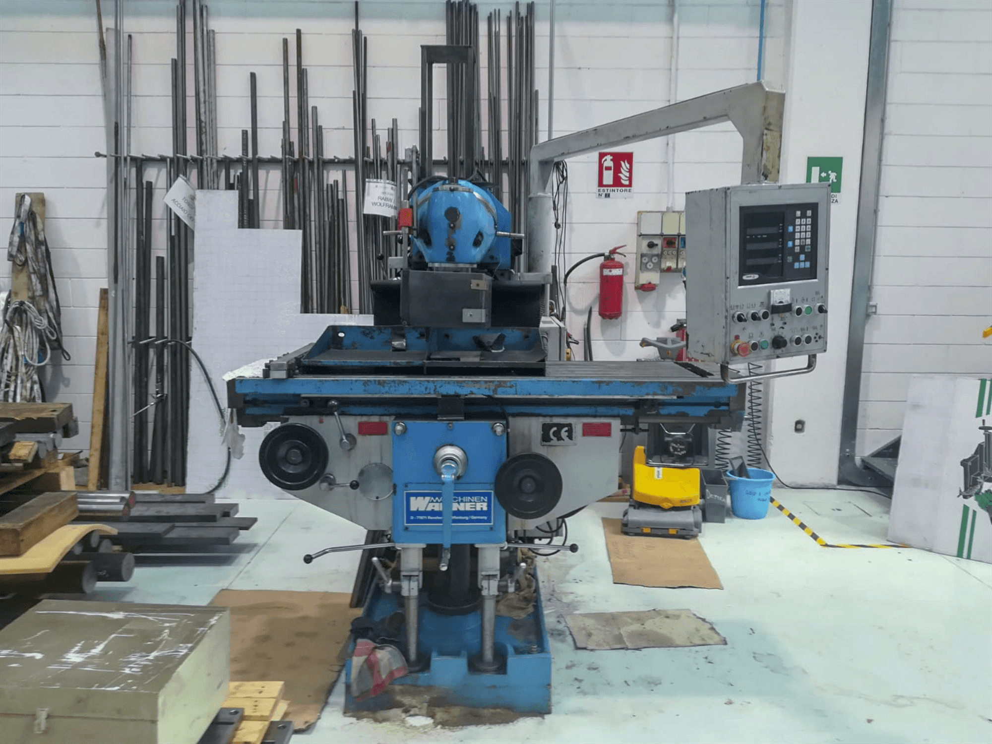 Front view of WAGNER FCQ 1635 machine